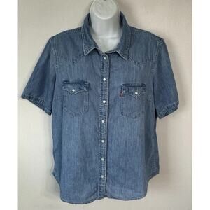 Levi's Shirt Women’s Size XL Blue Chambray Pearl Snap Western Short Sleeve